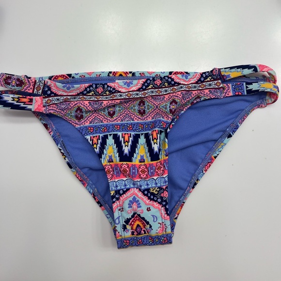 California Waves Swimsuit Bottoms - Picture 1 of 3
